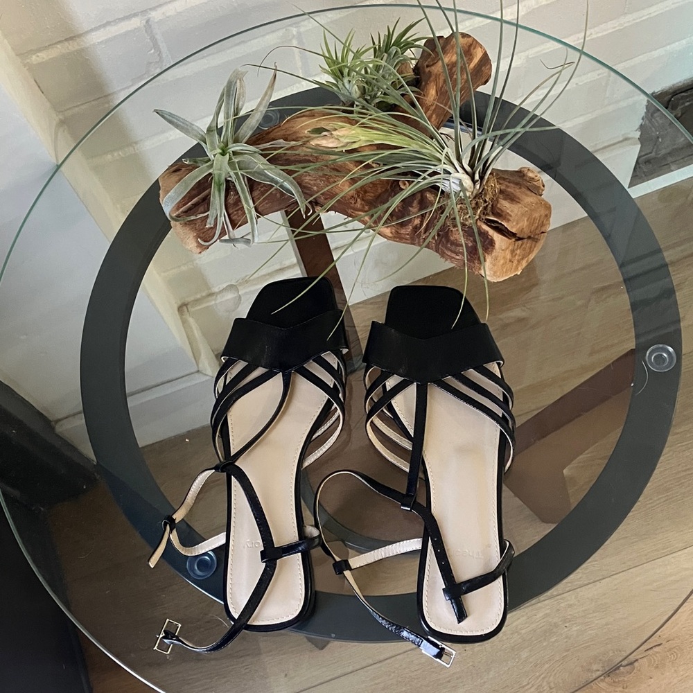 Theory Elegant Black Strappy Sandals